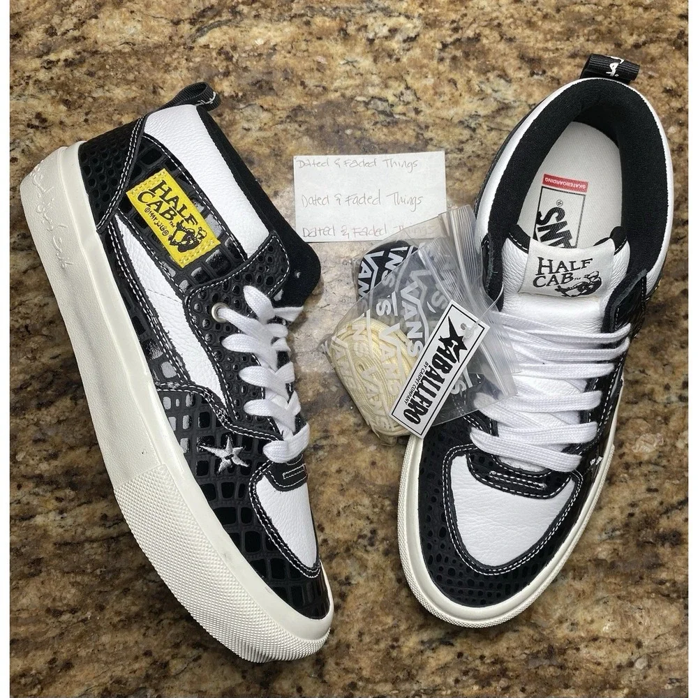 Men‎ Size 8 Vans x Carpet Company Skate Half Cab Shoes Black Dragon Leather *NEW